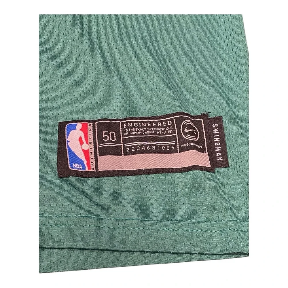 Kyrie Irving Boston Celtics Swingman Nike Green NBA Basketball Jersey (50/SMALL)
